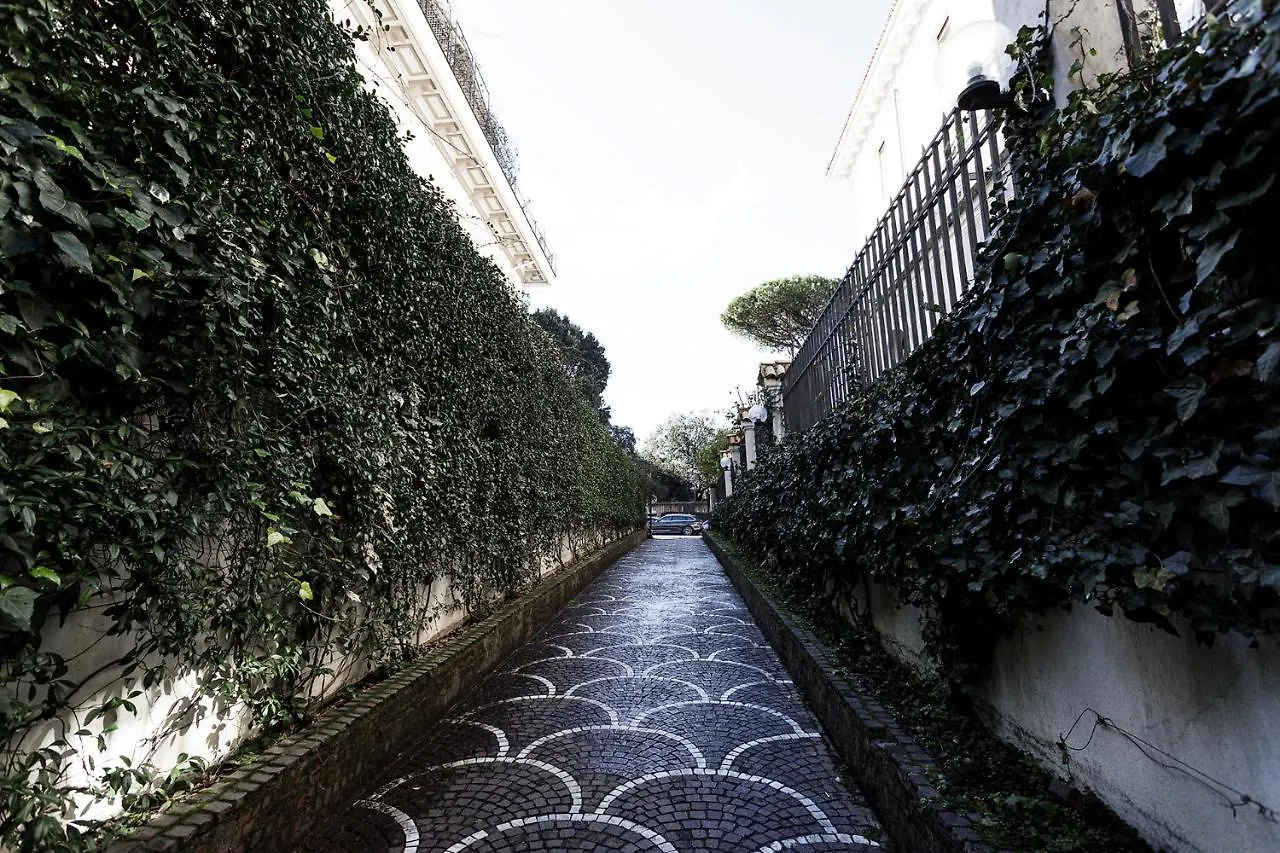 Villa Borghese Flat With Terrace Rome Apartment